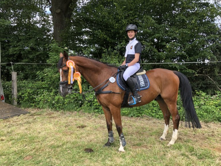 Albersloher Reiter feiern Siege im Münsterland