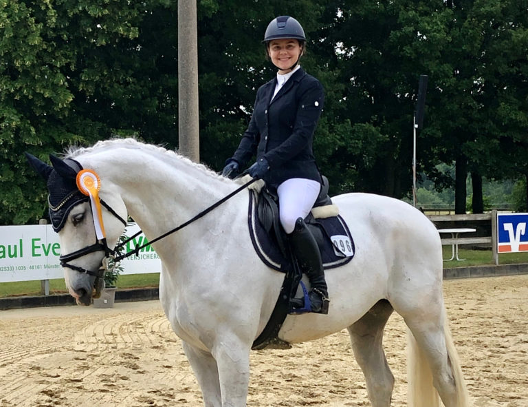 Albersloher Amazonen siegen in Nienberge