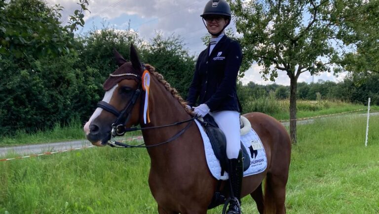 RVA Reiter setzen erfolgreichen Sommer fort